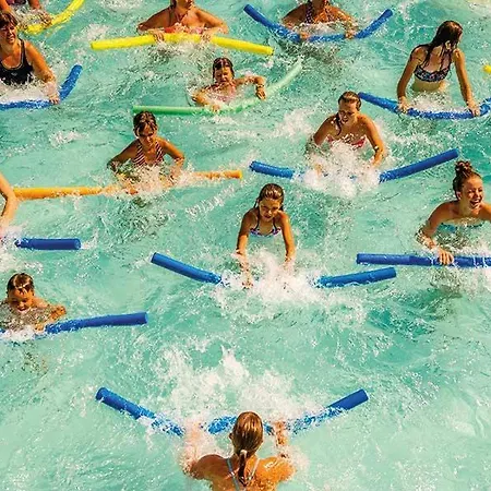 Camping Les Charmettes-mobile Les Mathes