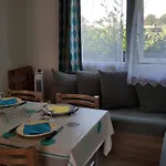 Les Charmettes-mobile Campsite