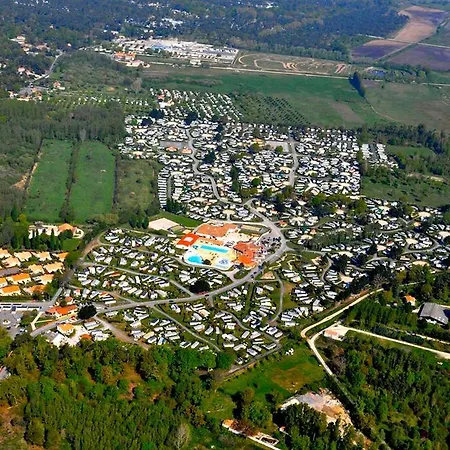 Campsite Les Charmettes-mobile Les Mathes
