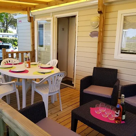 Camping Les Charmettes-mobile