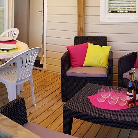 Camping Les Charmettes-mobile Les Mathes