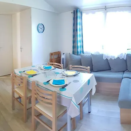 Camping Les Charmettes-mobile