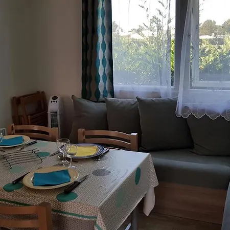 Les Charmettes-mobile Camping