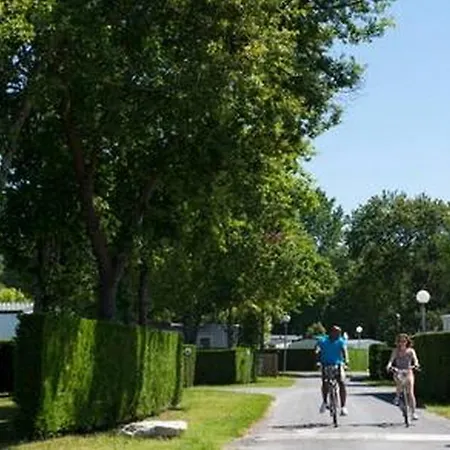 Les Charmettes-mobile Camping