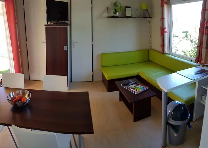 Les Charmettes-mobile Kemping