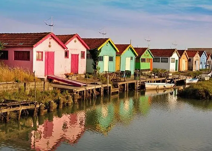 Les Charmettes-mobile Kemping 4*